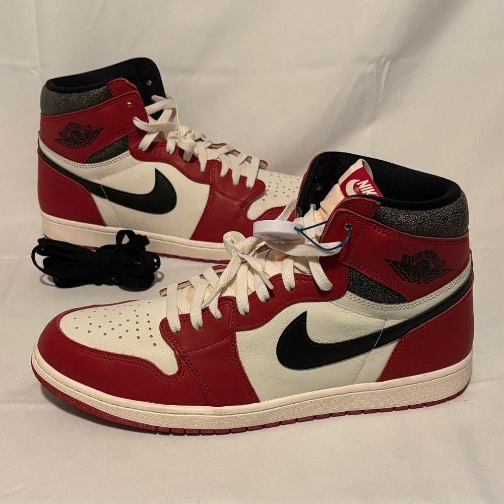 Nike Air Jordan 1 Retro High OG Chicago Lost And Found Men’s Size 14 DZ5485-612